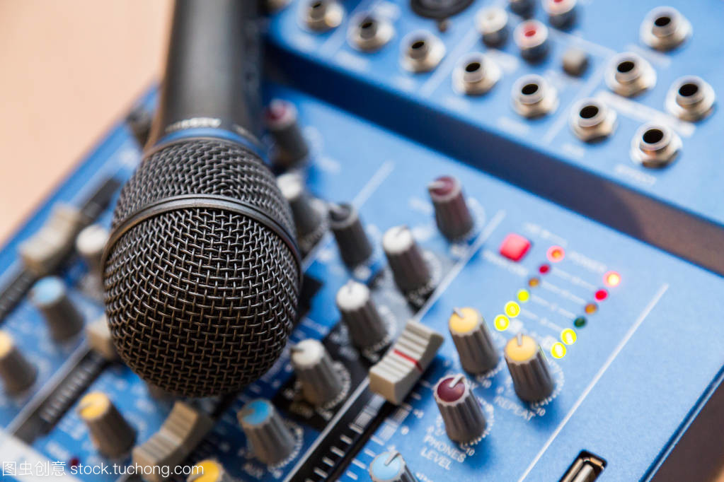 錄音設(shè)備與攝影服務(wù) 捕捉聲音與畫(huà)面的雙重藝術(shù)